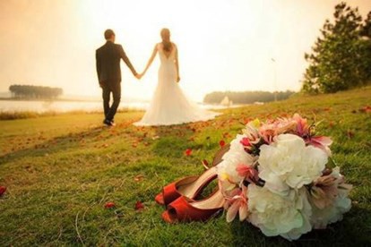 Vì sao nên kết hôn trước 30 tuổi, sinh con thứ 2 trước 35 tuổi?
